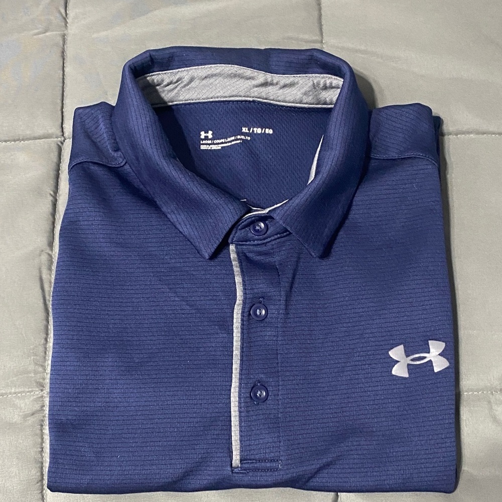 Under Armour loose fit polo. Size XL